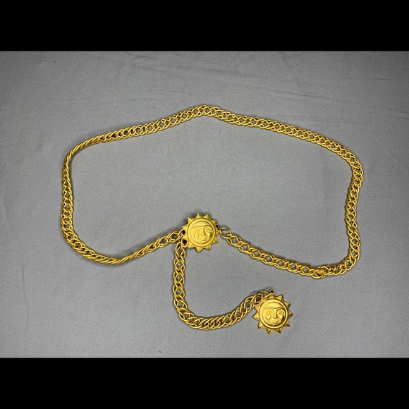 [SOLD]Vintage Gold Sun Chain Belt Adjustable Size - Picture 1 of 5